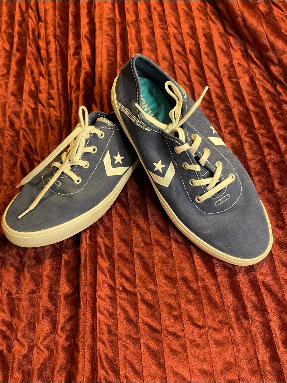 Converse Costa Ox Women’s Low-Top Sneakers in Navy and Cream